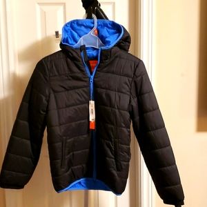 Black ⚫ and blue 🔵 Joe fresh jacket with hoodie. Size 10-12. NWT